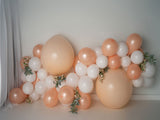 Laden Sie das Bild in den Galerie-Viewer, Fox Vinyl Mädchen Geburtstag Hintergrund mit Luftballons Design von Kali